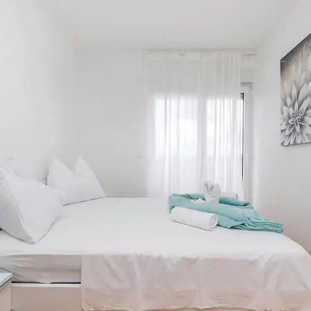 Cozy In With House Sea View Crikvenica